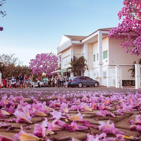 Lacqua Di Roma, Com Fogao Geladeira E Parque Aquatico 24H Caldas Novas Extérieur photo